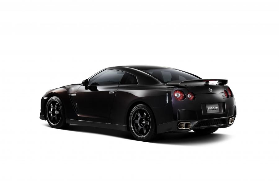  Nissan GT-R Spec V 2009 года  (фото 39 из 40)